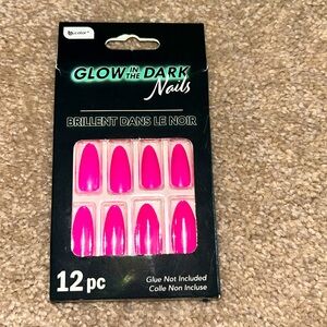 Hot Pink Glow in the dark acrylic nails